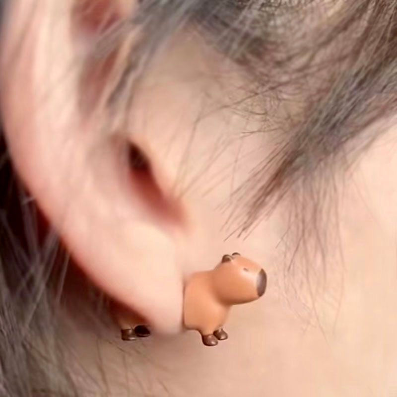 【Ahhkawaii】2023 New Fashionable Capybara Cute Handcrafted Ear Clip Ear Jewelry