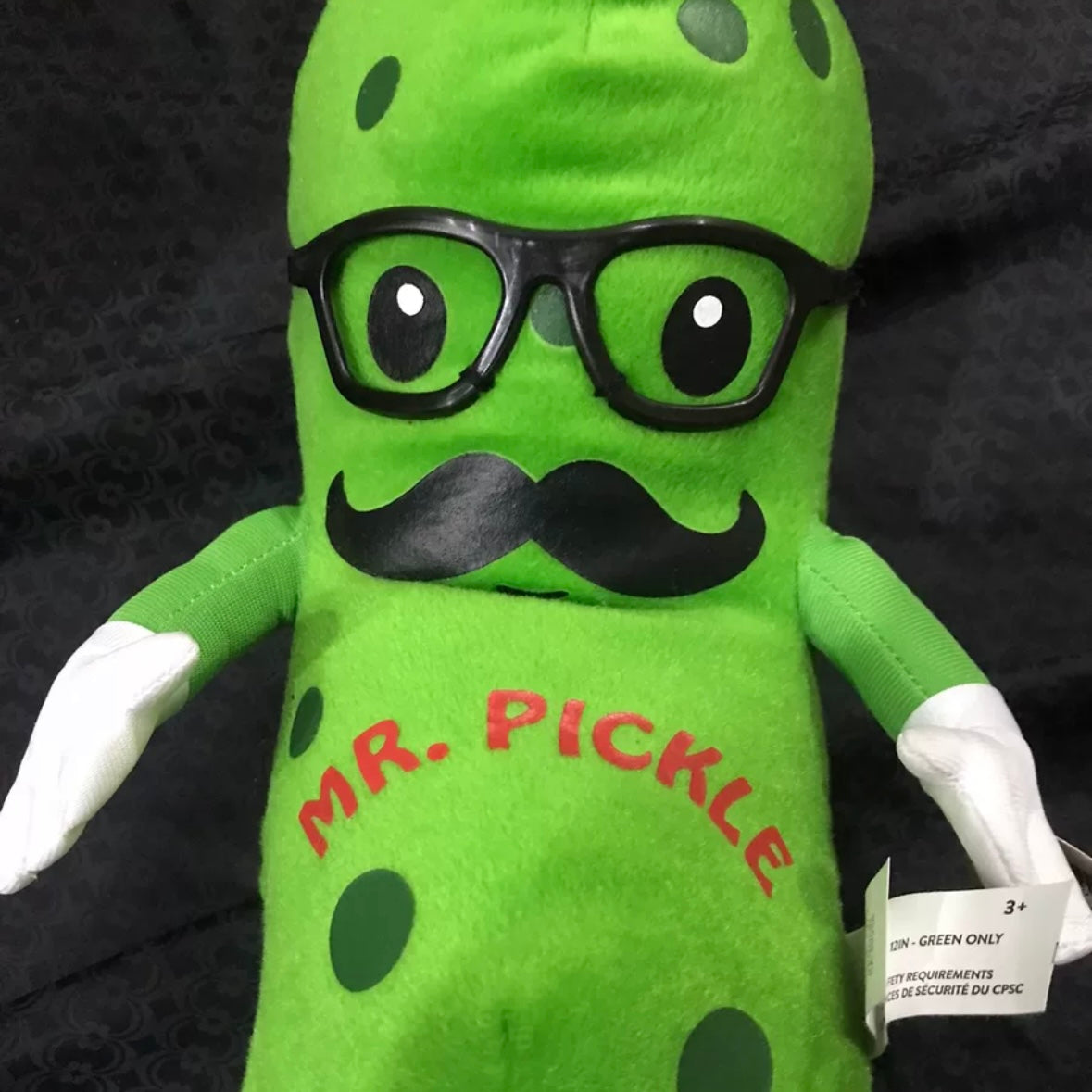 Fiesta Mr. Pea Plush Toy – Adorable Animated Character Collectible 🌱😊