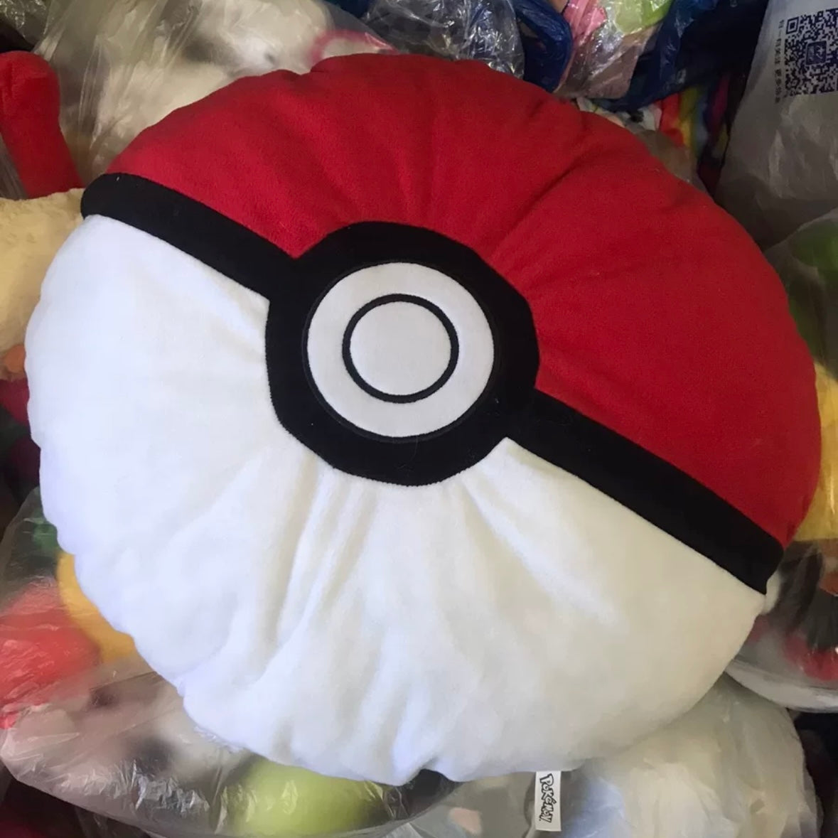 40cm Pokemoon Pok Ball Plush Pillow – Anime Merchandise & Home Décor